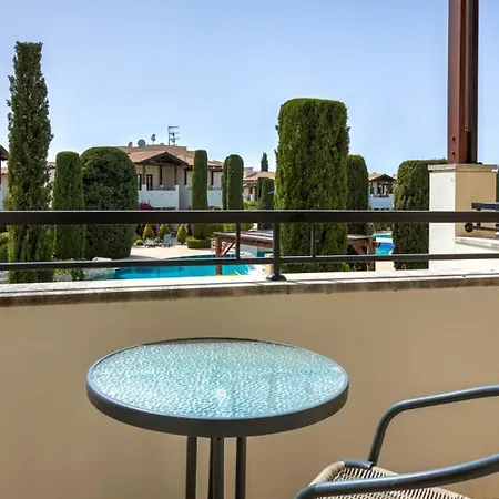 Apartment Modern Db12 - Aether, Overlooking Communal Pool In Heart Of Aphrodite Hills *