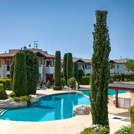Modern Db12 - Aether, Overlooking Communal Pool In Heart Of Aphrodite Hills